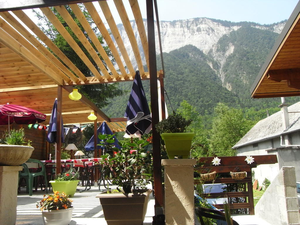 Hotel Le Terminus Le Bourg-dʼOisans Exterior foto